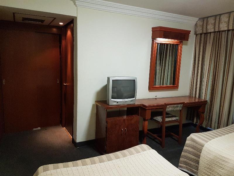 Hotel Las Pergolas Guadalajara Luaran gambar