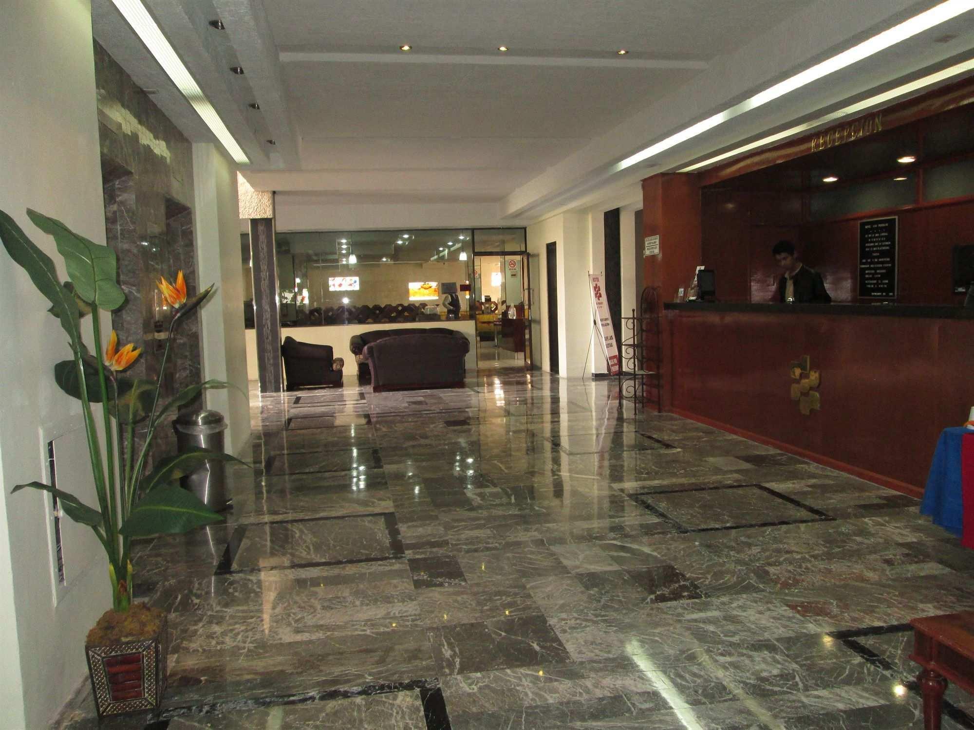 Hotel Las Pergolas Guadalajara Luaran gambar